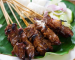 Mutton Satay served with Peanut Sauce